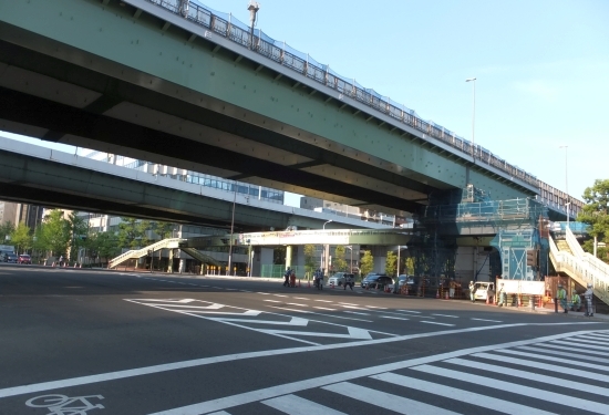 なにわ筋上空桁一括架設